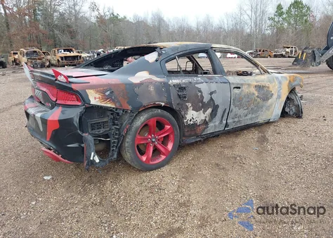 2018 Dodge Charger R/T Rwd z USA, uszkodzony, nr VIN 2C3CDXCTXJH122575